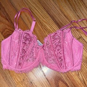 Victoria’s Secret lace bra